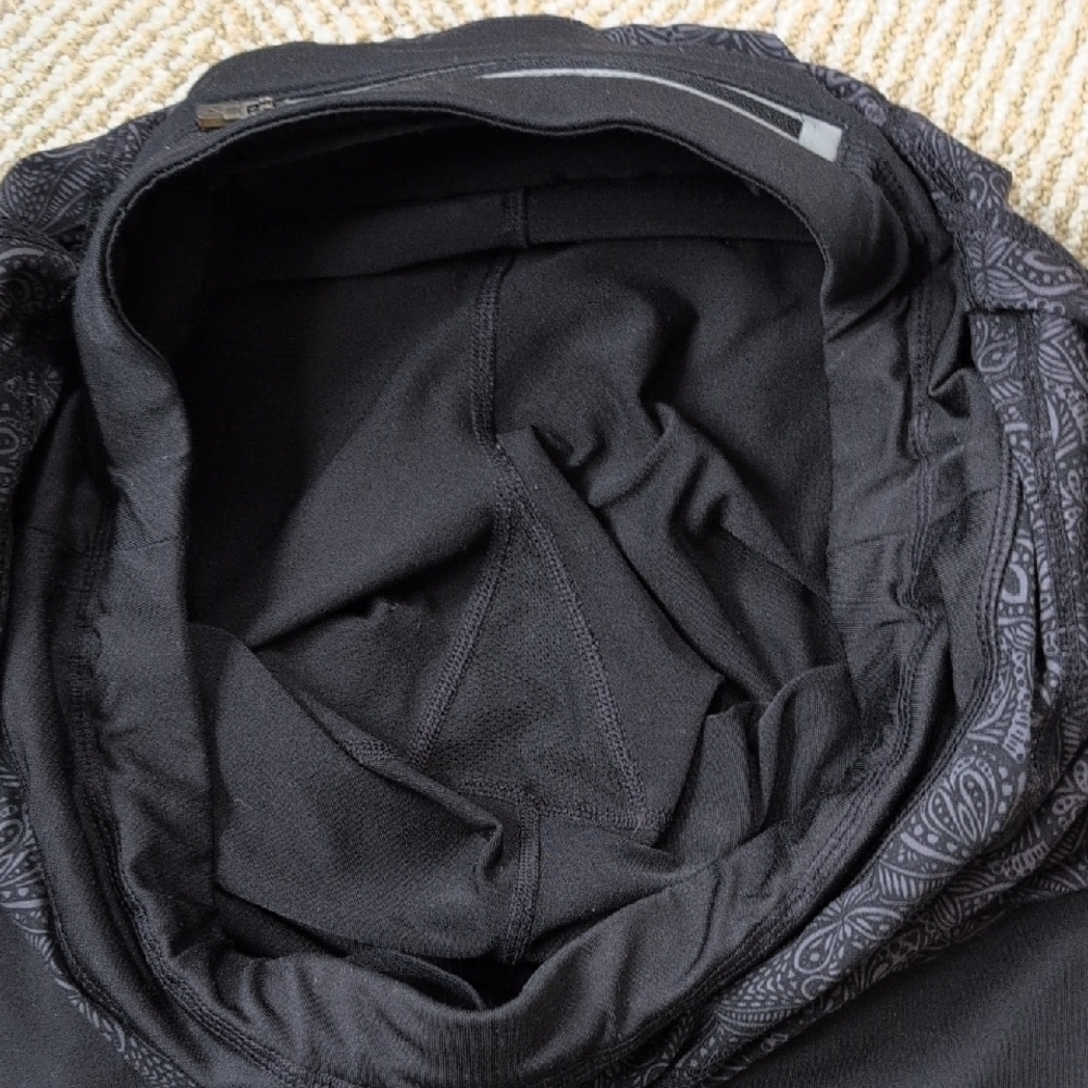 Athleta Black Skirted Capri Leggings Skort Yoga Dance Modest Swim Bottoms Sz M - Picture 4 of 7